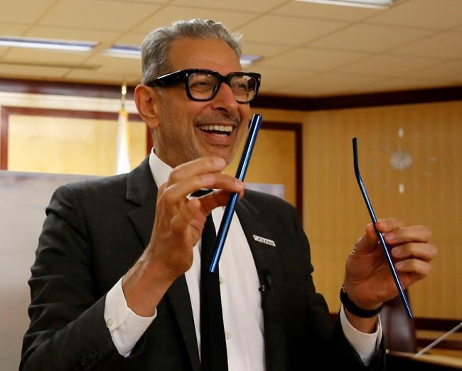 Celebrities back California bill to cut single-use plastics | iNFOnews.ca Celebrities back California bill to cut single-use plastics | iNFOnews.ca