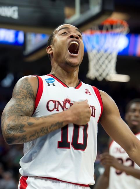 The Latest: UCLA's Lonzo Ball sets season record for assists | iNFOnews.ca