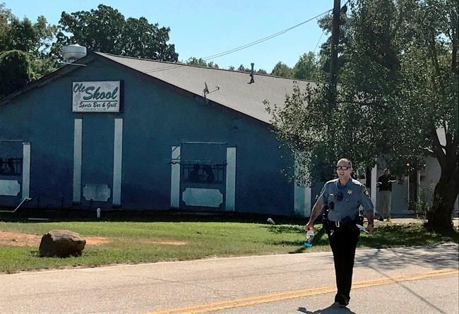 Sheriff: 2 dead, 8 wounded in South Carolina bar shooting | iNFOnews.ca