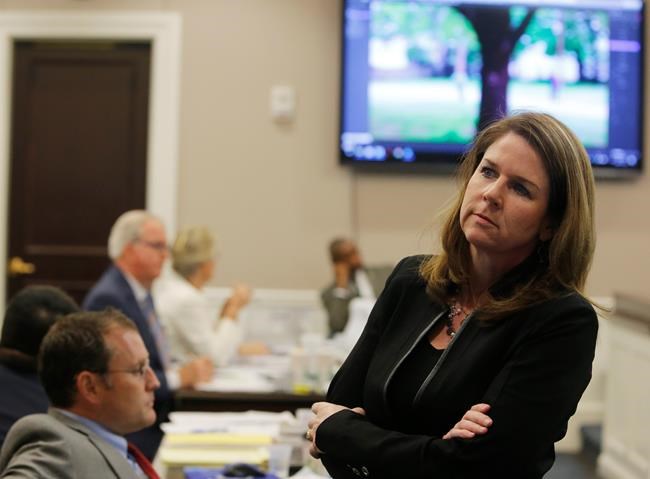 The Latest: Witness: Scott tossed Taser before shooting | iNFOnews.ca The Latest: Witness: Scott tossed Taser before shooting | iNFOnews.ca