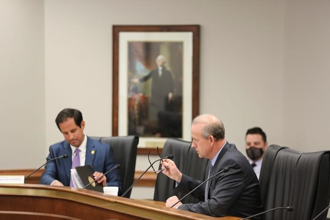 S. Carolina senator suggests everyone be made militia member | iNFOnews.ca