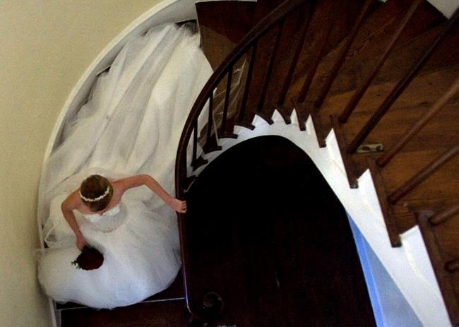 Wedding planning sites change policies on slave plantations | iNFOnews.ca