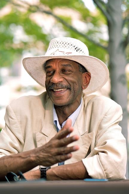 Once-homeless man publishes book written along the way | iNFOnews.ca