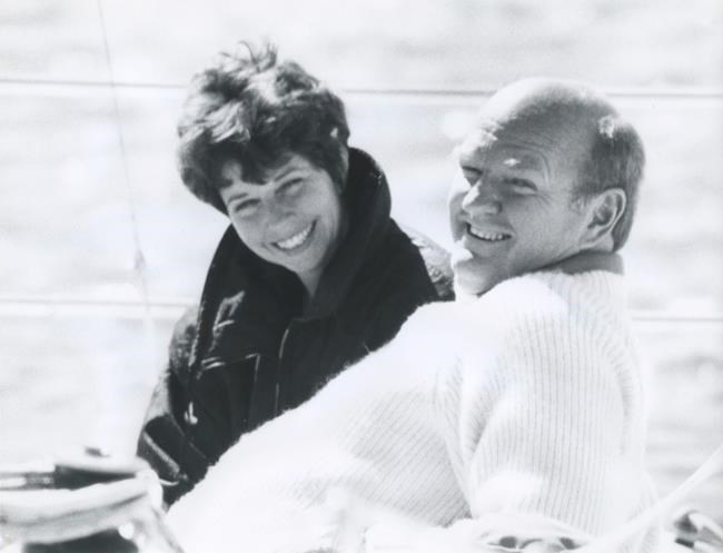 Legendary skiing filmmaker Warren Miller dies at age 93 | iNFOnews.ca