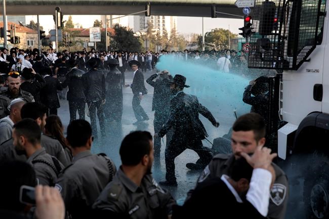 Ultra-Orthodox Jews block Jerusalem roads in draft protests | iNFOnews.ca