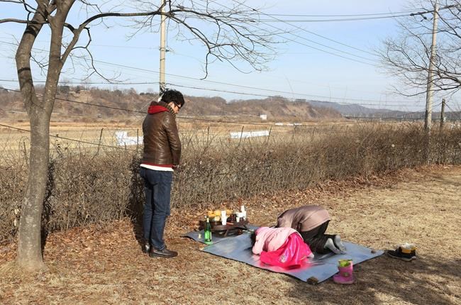 China marks Lunar New Year with prayers, incense, fireworks | iNFOnews.ca