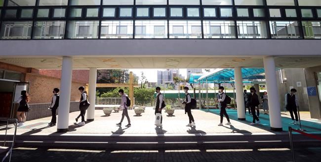 South Korean high school seniors return to school | iNFOnews.ca