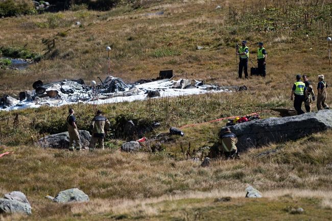 Swiss military helicopter crashes in Alps, 2 pilots killed | iNFOnews.ca