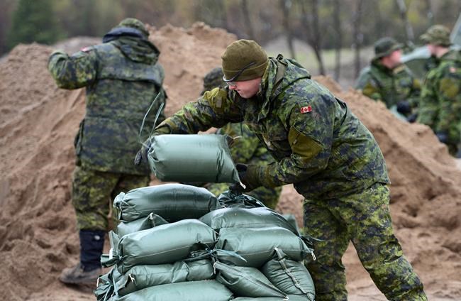 Battle against floods continues in Central, Eastern Canada and British Columbia | iNFOnews.ca