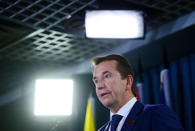 Feds underestimated, ignored issues with Phoenix before rollout: Review | iNFOnews.ca