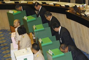 Thai ex-premier Yingluck says 'democracy is dead' after she's impeached | iNFOnews.ca CP31591706