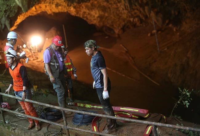 Thai rescuers search for other entrances to flooded cave | iNFOnews.ca