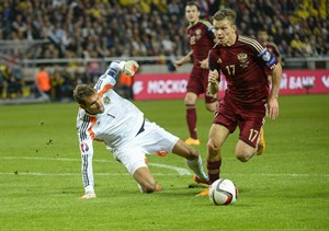 Spain slumps to first qualifying loss in 8 years, England rolls in European Championship | iNFOnews.ca CP30224999