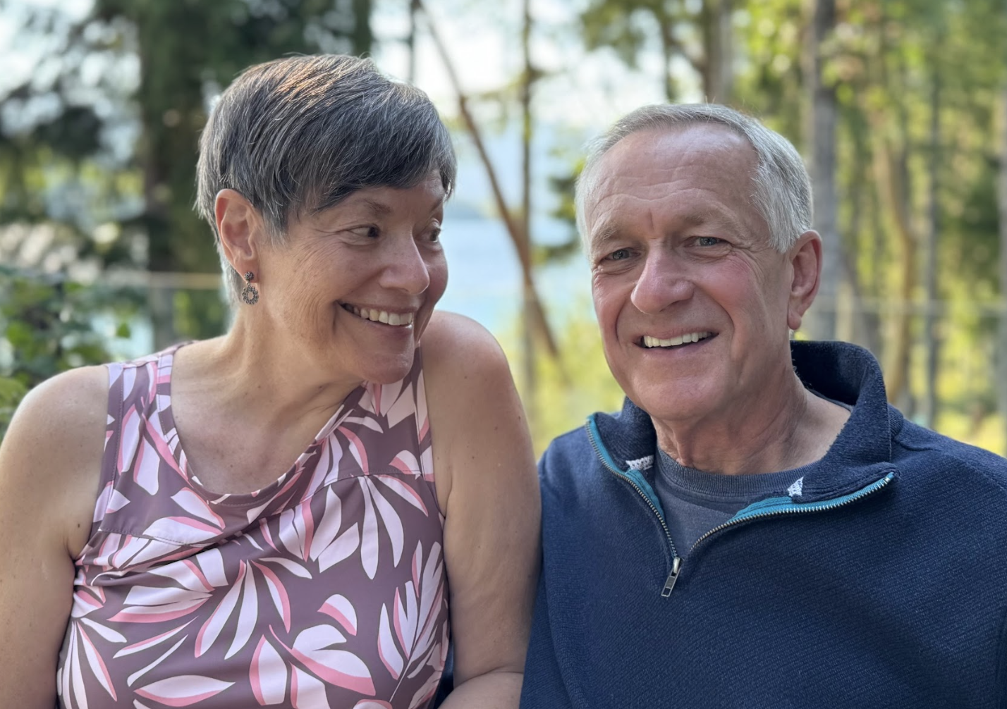Cancer patients in Kelowna can participate in new trial to reduce treatment strain | iNFOnews.ca A picture of an elderly married couple.