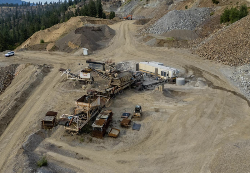 AN AERIAL SHOT OF THE GRAVEL PIT AND MACHINERY.
