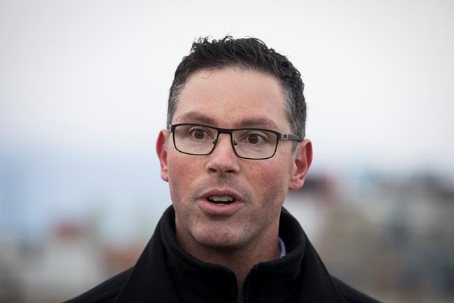 Alberta justice minister says province will 'fight back' against carbon tax | iNFOnews.ca