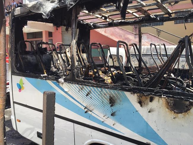 1 dead, 11 injured in bus on fire in Albania | iNFOnews.ca
