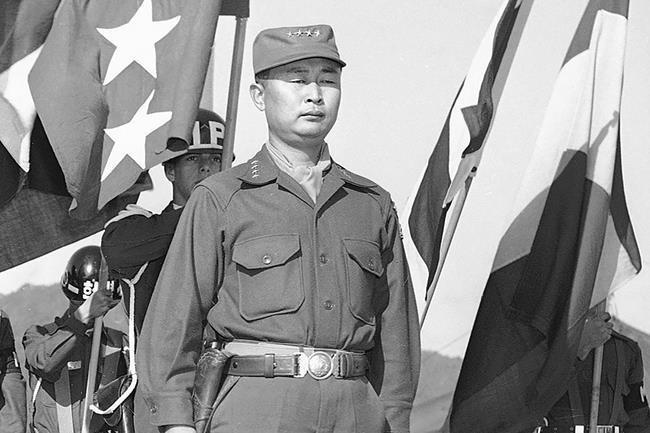 Paik Sun-yup, major South Korean war hero, dies at 99 | iNFOnews.ca Paik Sun-yup, major South Korean war hero, dies at 99 | iNFOnews.ca
