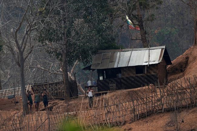 Reports: Myanmar airstrikes target ethnic forces on 2 fronts | iNFOnews.ca Reports: Myanmar airstrikes target ethnic forces on 2 fronts | iNFOnews.ca