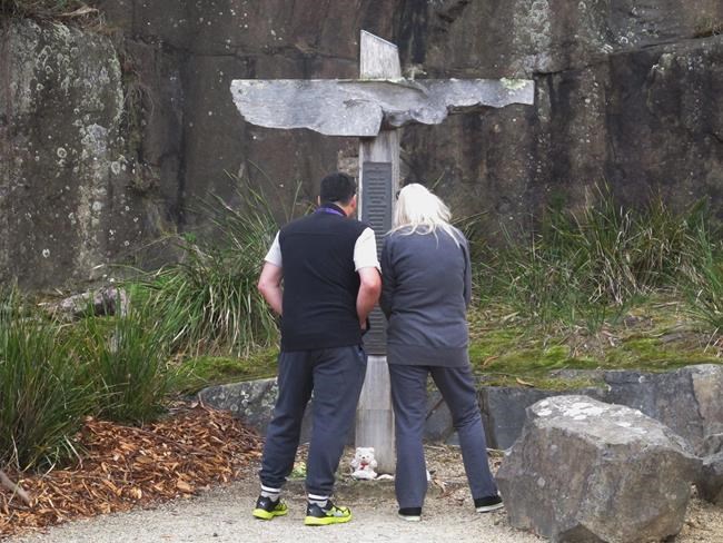 Australian leader defends gun controls on tragic anniversary | iNFOnews.ca Australian leader defends gun controls on tragic anniversary | iNFOnews.ca