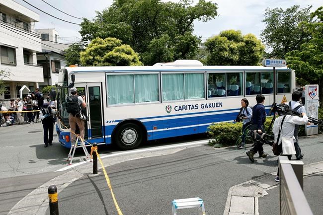 Knife-wielding man attacks schoolgirls in Japan, killing 2 | iNFOnews.ca Knife-wielding man attacks schoolgirls in Japan, killing 2 | iNFOnews.ca