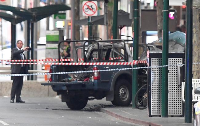 Australian police say stabbing attack linked to terrorism | iNFOnews.ca Australian police say stabbing attack linked to terrorism | iNFOnews.ca