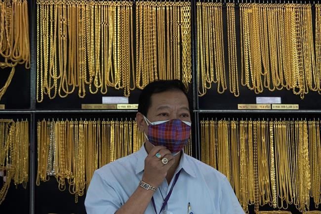 Uncertainty pushes gold price to record, over $1,930 per oz | iNFOnews.ca Uncertainty pushes gold price to record, over $1,930 per oz | iNFOnews.ca