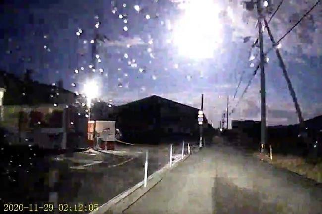 Brightly burning meteor seen across wide areas of Japan | iNFOnews.ca Brightly burning meteor seen across wide areas of Japan | iNFOnews.ca