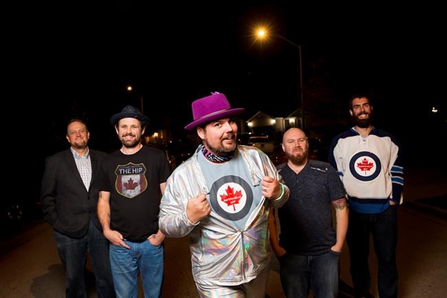 One year after Gord Downie's death, Hip tribute bands are carrying on his legacy | iNFOnews.ca One year after Gord Downie's death, Hip tribute bands are carrying on his legacy | iNFOnews.ca