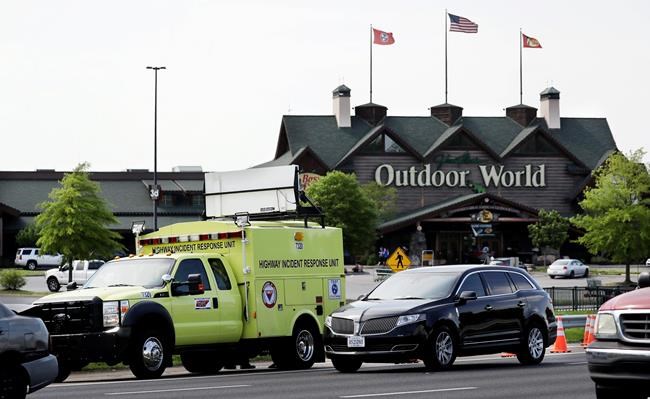 Fatal shooting causes pandemonium in Tennessee mall | iNFOnews.ca