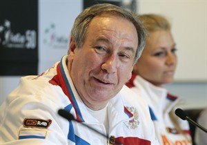 Russia's Shamil Tarpischev fined, suspended by WTA Tour for comments about Williams sisters | iNFOnews.ca CP30327965