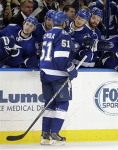 Steven Stamkos gets 20th goal, Lightning rally from 2-goal deficit to beat Maple Leafs 3-2 | iNFOnews.ca Steven Stamkos gets 20th goal, Lightning rally from 2-goal deficit to beat Maple Leafs 3-2 | iNFOnews.ca