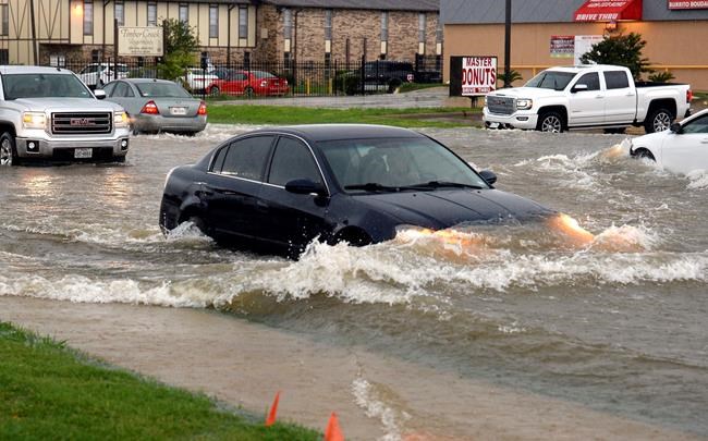 Heavy rains bring floods to areas of Texas hit by Harvey | iNFOnews.ca