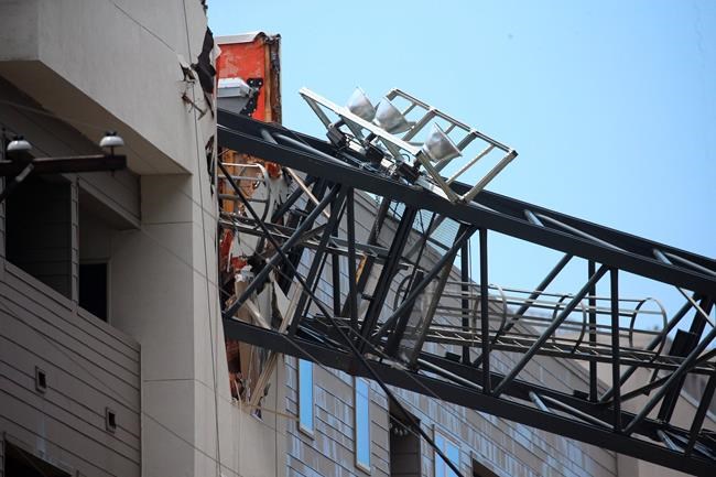 Agency fines company $26K for fatal Dallas crane collapse | iNFOnews.ca Agency fines company $26K for fatal Dallas crane collapse | iNFOnews.ca