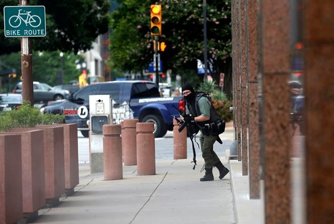Family says Dallas courthouse shooter wanted to die | iNFOnews.ca Family says Dallas courthouse shooter wanted to die | iNFOnews.ca