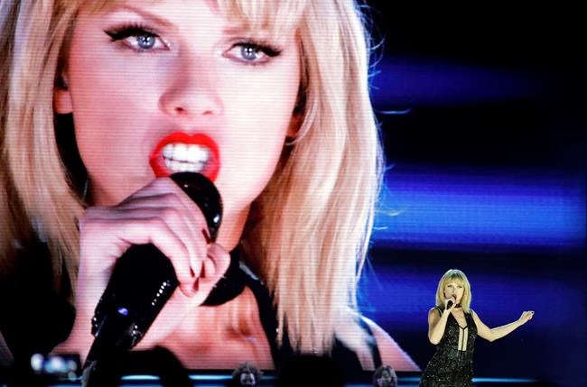 Pop stars and fast cars: Taylor Swift plays Formula One | iNFOnews.ca