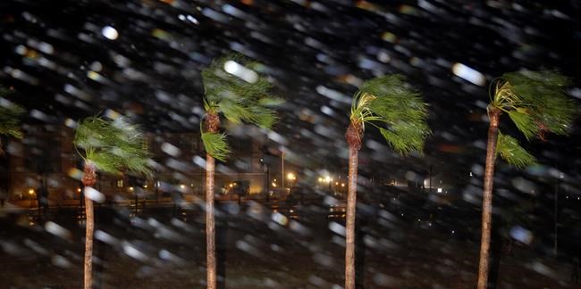 The Latest: Texas cities start assessing hurricane damage | iNFOnews.ca