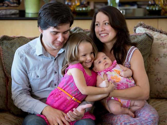 Autopsy: Famed pianist's 2 daughters likely died of asphyxia | iNFOnews.ca Autopsy: Famed pianist's 2 daughters likely died of asphyxia | iNFOnews.ca