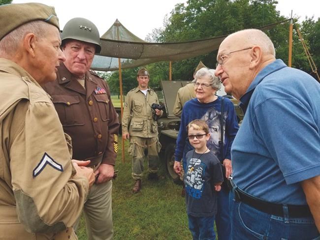 WWII Living History Day in North Texas honours soldiers | iNFOnews.ca WWII Living History Day in North Texas honours soldiers | iNFOnews.ca