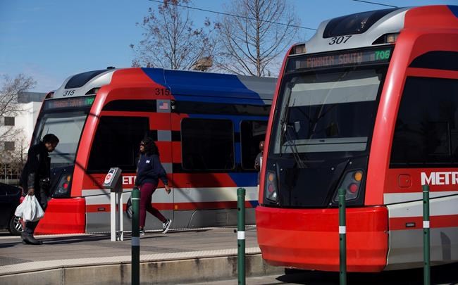 Houston's public transit system considering rail extensions | iNFOnews.ca