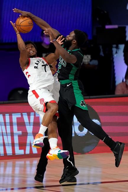 Tatum scores 34 points and Celtics take 2-0 series lead over Raptors | iNFOnews.ca