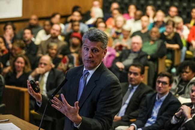 Charlottesville residents take aim at leaders, police | iNFOnews.ca