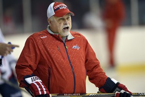 Alex Ovechkin back at left wing as Capitals open camp under new coach Barry Trotz | iNFOnews.ca CP29959068