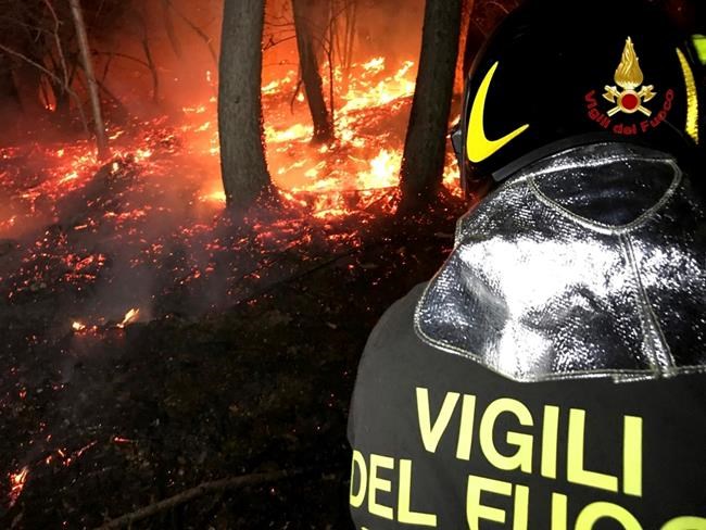 Forest fires scorch N. Italy, force evacuation of hundreds | iNFOnews.ca Forest fires scorch N. Italy, force evacuation of hundreds | iNFOnews.ca