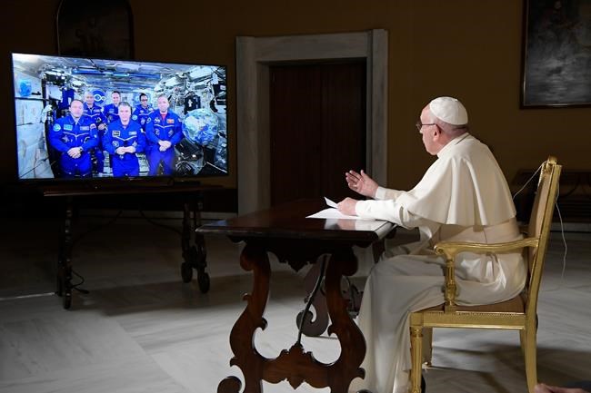 The Latest: Astronaut tells pope of Earth from God's view | iNFOnews.ca The Latest: Astronaut tells pope of Earth from God's view | iNFOnews.ca