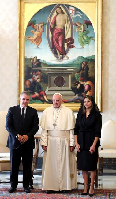 Issue of married Catholic priests gains traction under pope | iNFOnews.ca Issue of married Catholic priests gains traction under pope | iNFOnews.ca