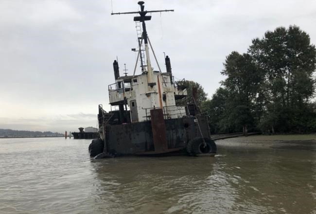 Rusty abandoned ship in Fraser River near Surrey, B.C., will be removed: DFO | iNFOnews.ca