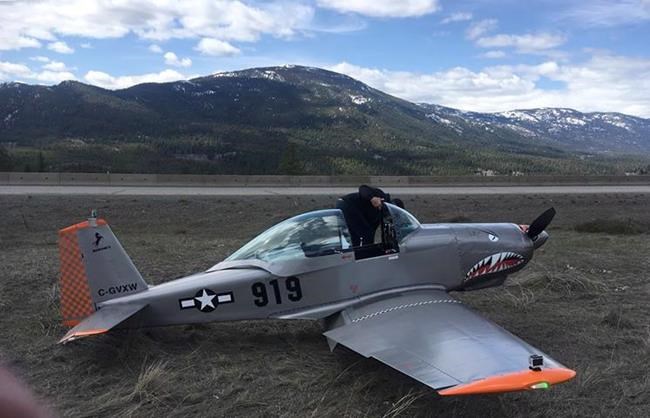 Airplane makes emergency landing on B.C.'s Coquihalla Highway near Merritt | iNFOnews.ca