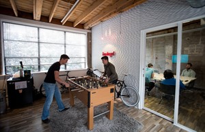 Buzz or bubble? Vancouver tech veterans encourage vision among startups | iNFOnews.ca CP29528330
