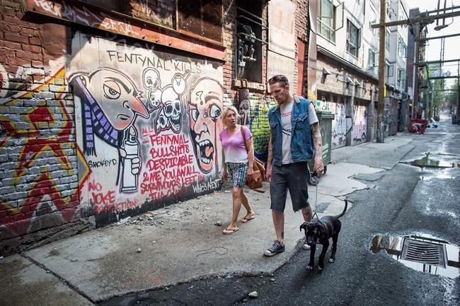 Peer support workers on front lines of the OD crisis need support too: Experts | iNFOnews.ca